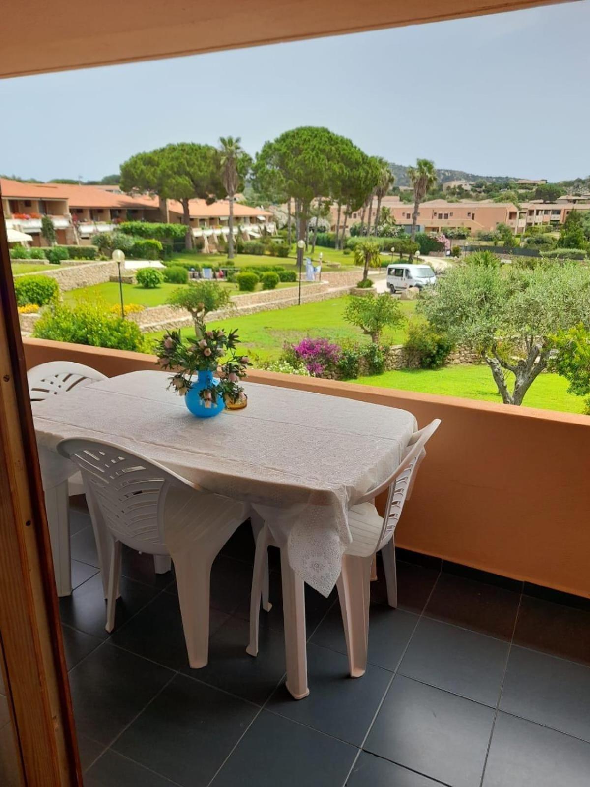 Residence Porto Coda Cavallo San Teodoro  Bagian luar foto