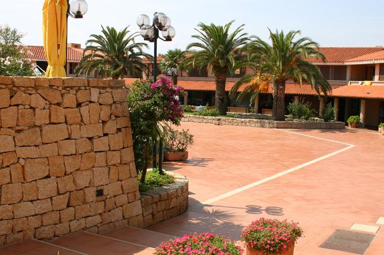 Residence Porto Coda Cavallo San Teodoro  Bagian luar foto