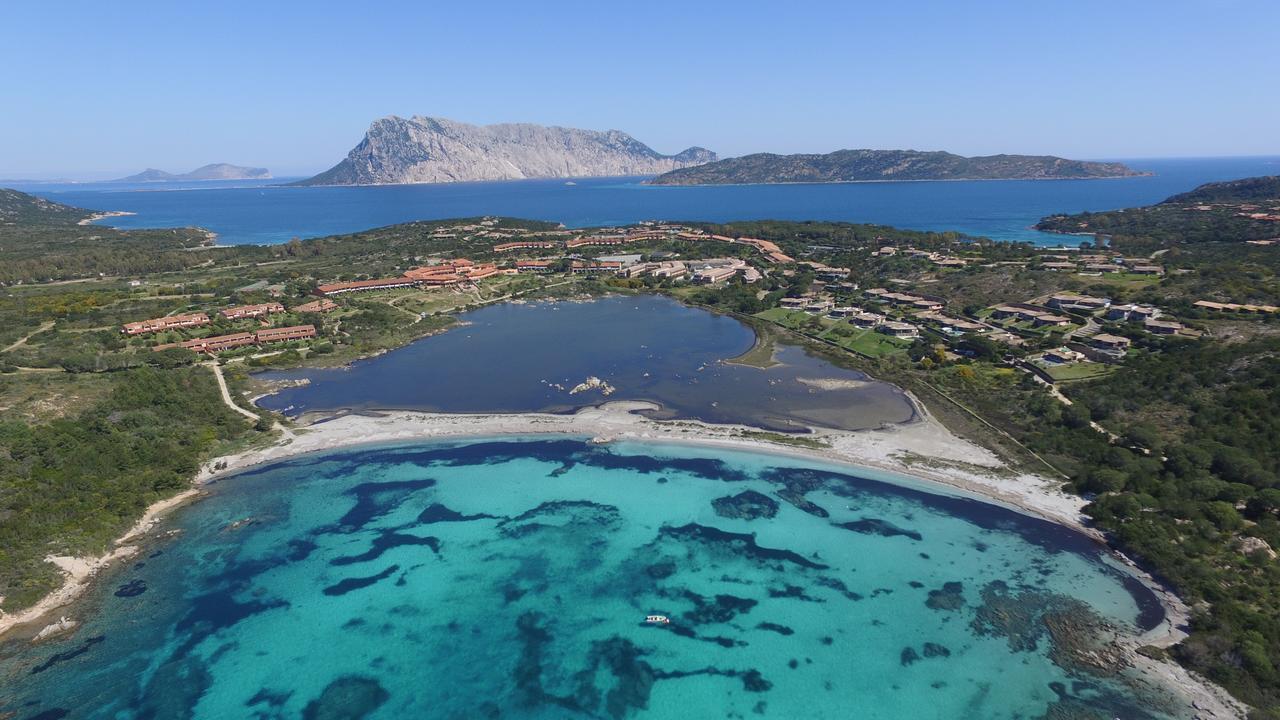 Residence Porto Coda Cavallo San Teodoro  Bagian luar foto