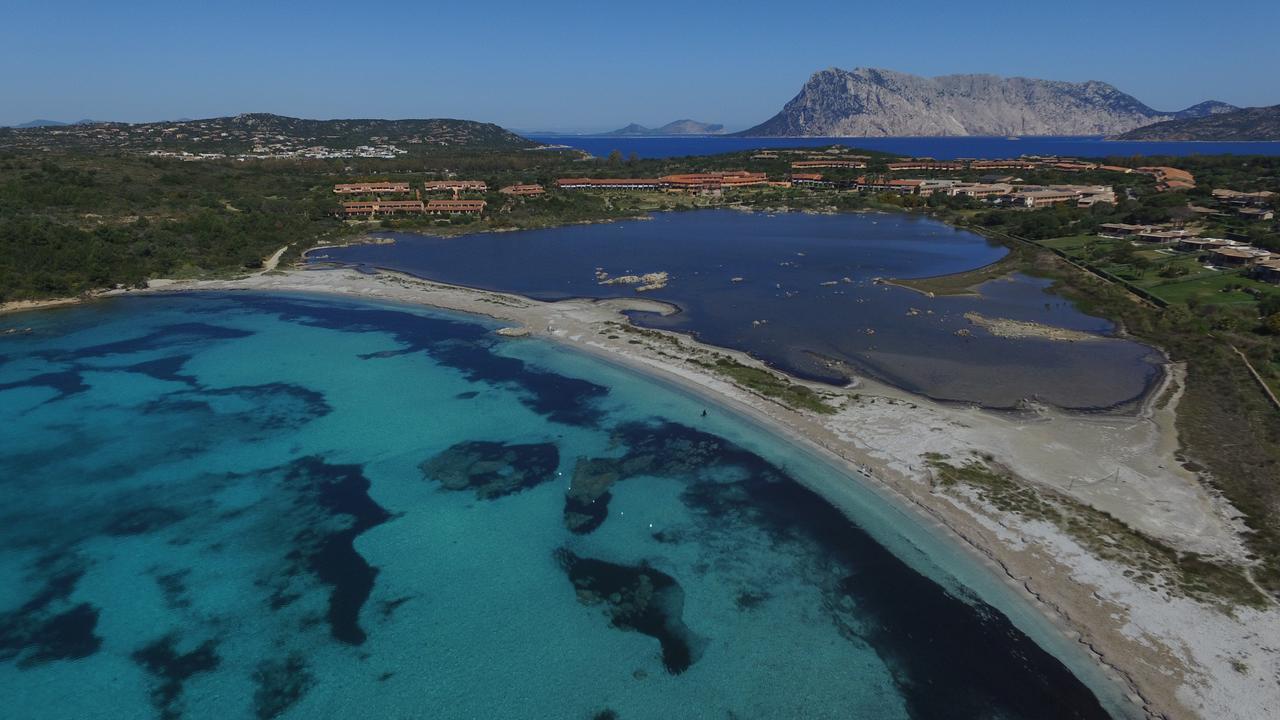 Residence Porto Coda Cavallo San Teodoro  Bagian luar foto