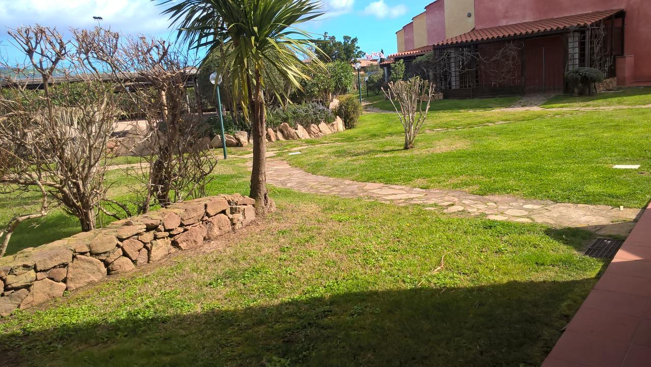 Residence Porto Coda Cavallo San Teodoro  Bagian luar foto
