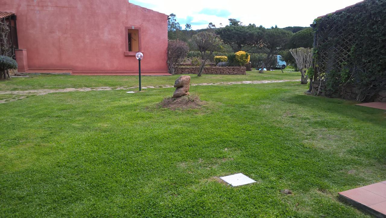 Residence Porto Coda Cavallo San Teodoro  Bagian luar foto